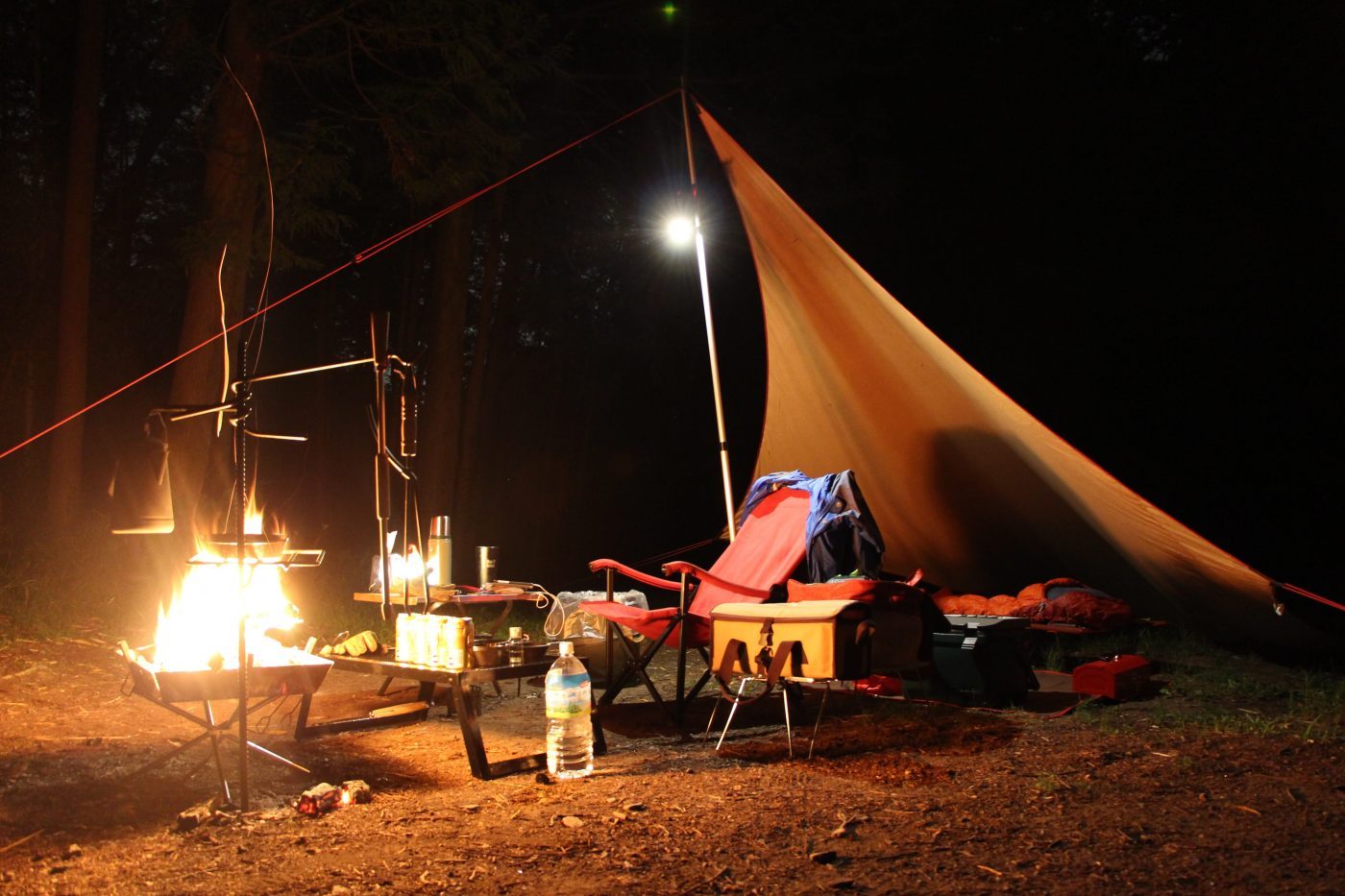 キャンプの基礎知識 キャンプで焚き火をするときの注意点まとめ キャンプ初心者向け総合情報ブログ Hyper Camp Creators