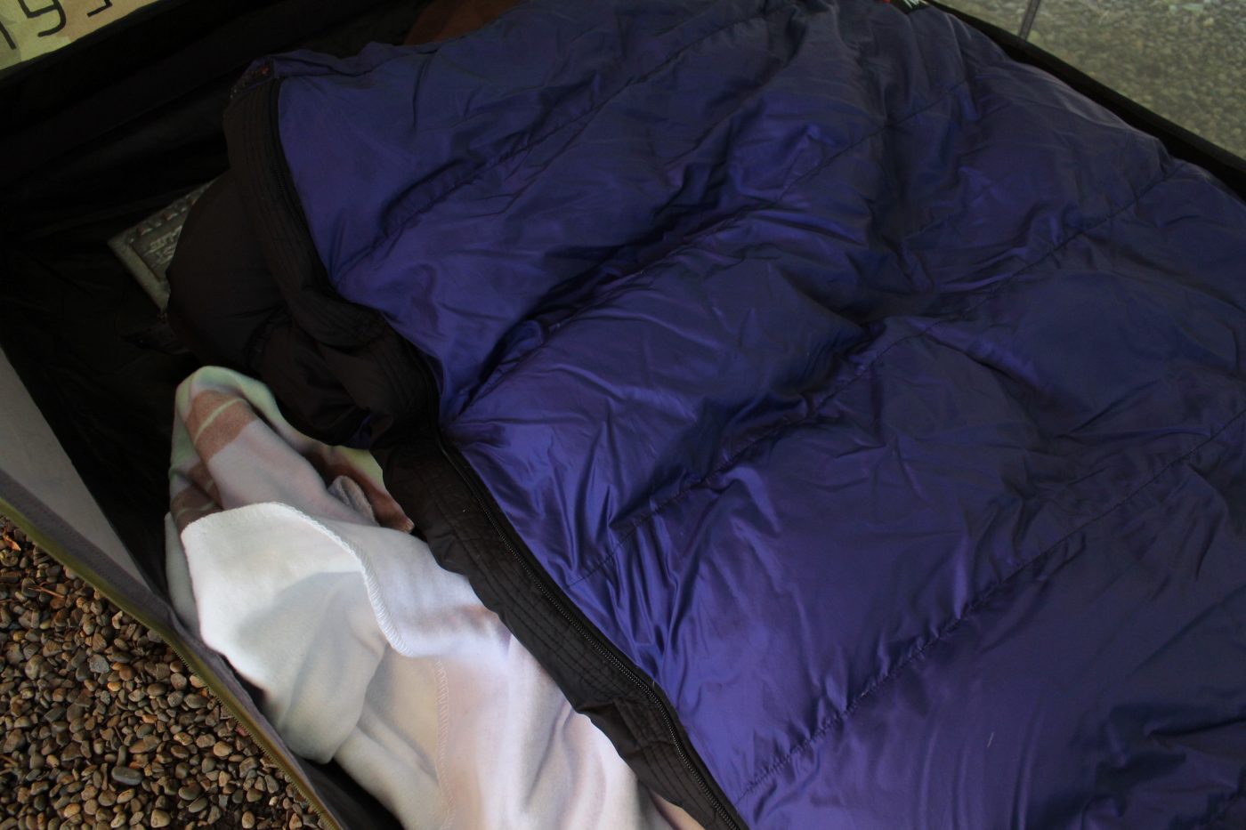 電気毛布が冬キャンプにオススメ