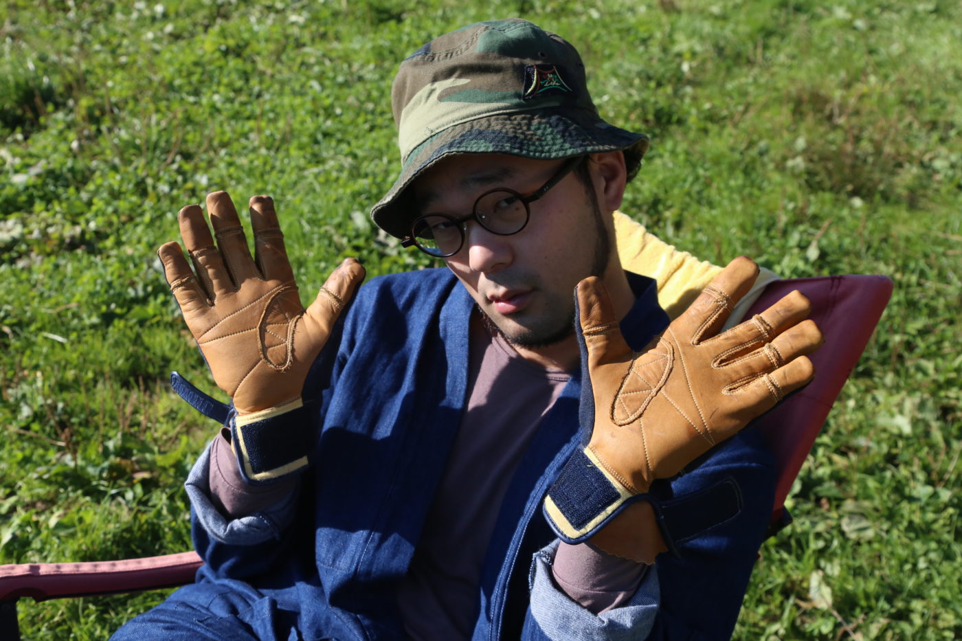 【レビュー】格好良いだけじゃなく、使い勝手もよい、焚き火で使えるグローブトンボKTFG5NV キャンプ初心者向け総合情報ブログ