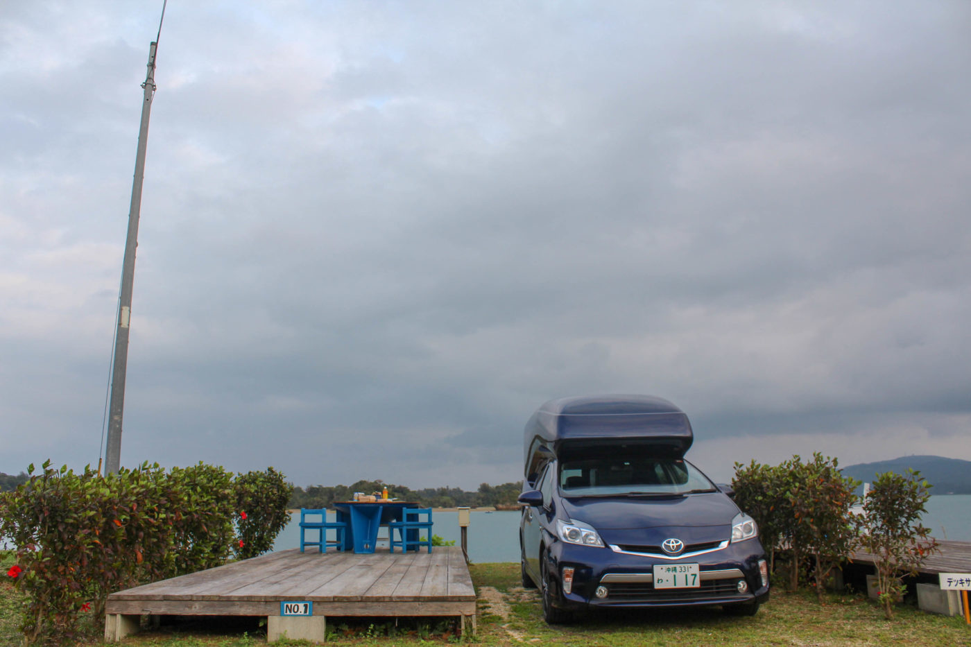今回沖縄を周るのに借りた車中泊特化型キャンピングカープリウスphv リラックスキャビン キャンプ初心者向け総合情報ブログ Hyper Camp Creators