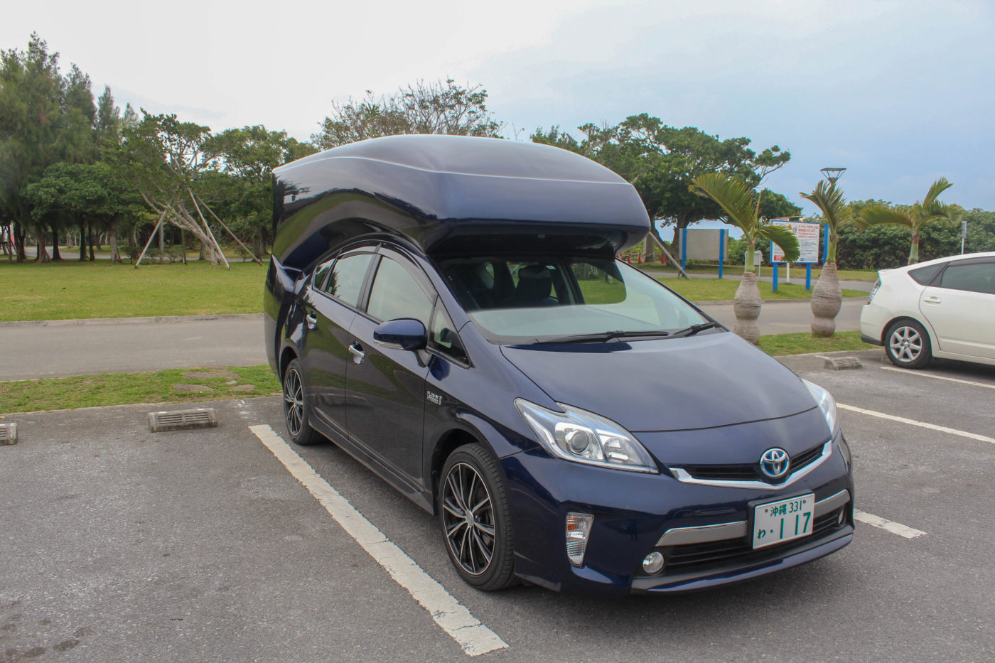 今回沖縄を周るのに借りた車中泊特化型キャンピングカープリウスphv リラックスキャビン キャンプ初心者向け総合情報ブログ Hyper Camp Creators